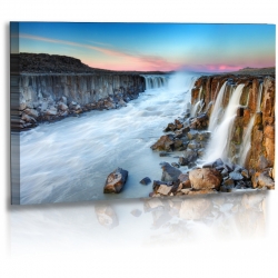 Naturbilder - Landschaft - Island - Bild - Wasserfall - Steine - Felsen - Mitternachtssonne