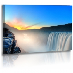 Naturbilder - Landschaft - Island - Bild - Wasserfall - Steine - Felsen - Sonnenuntergang